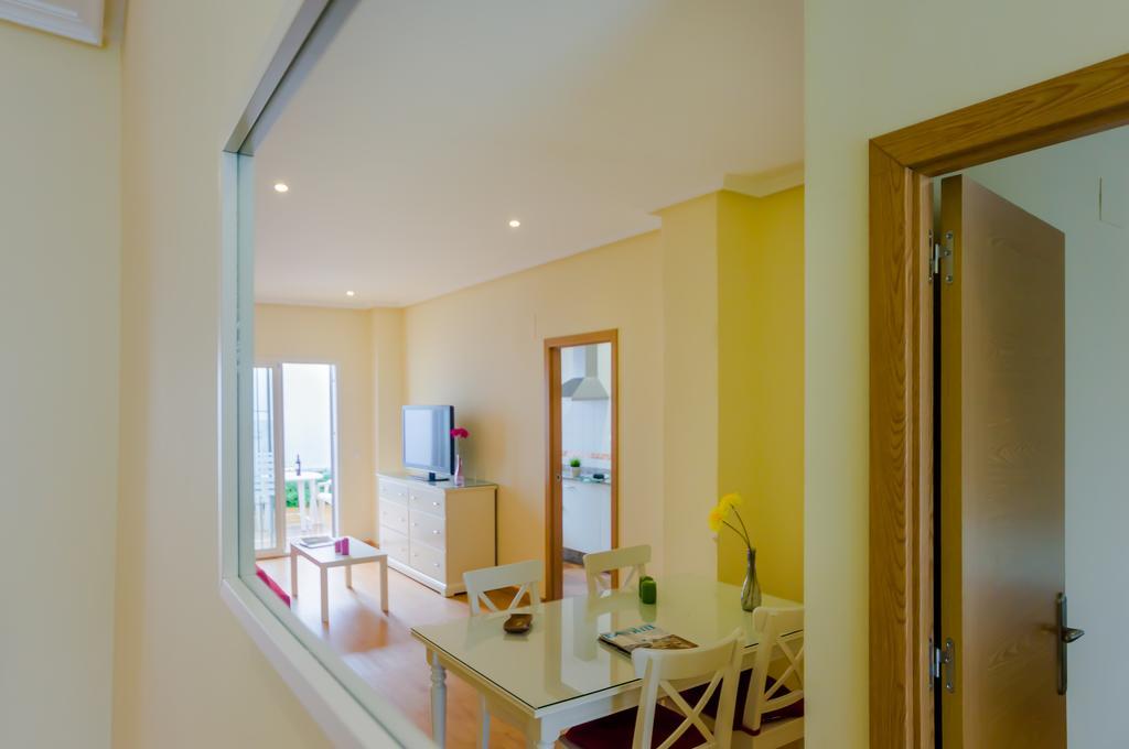 Apartamentos Ribera Del Puerto El Puerto de Santa María Rom bilde